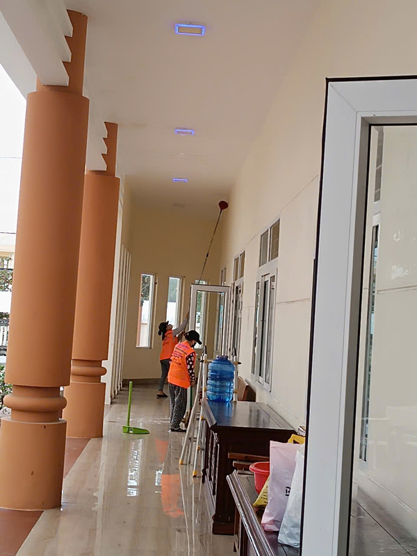 Dịch vụ vệ sinh công nghiệp